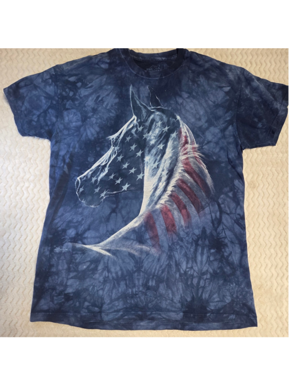 Men's The Mountain Patriotic Horse Graphic Tee, Size L, Blue and Red